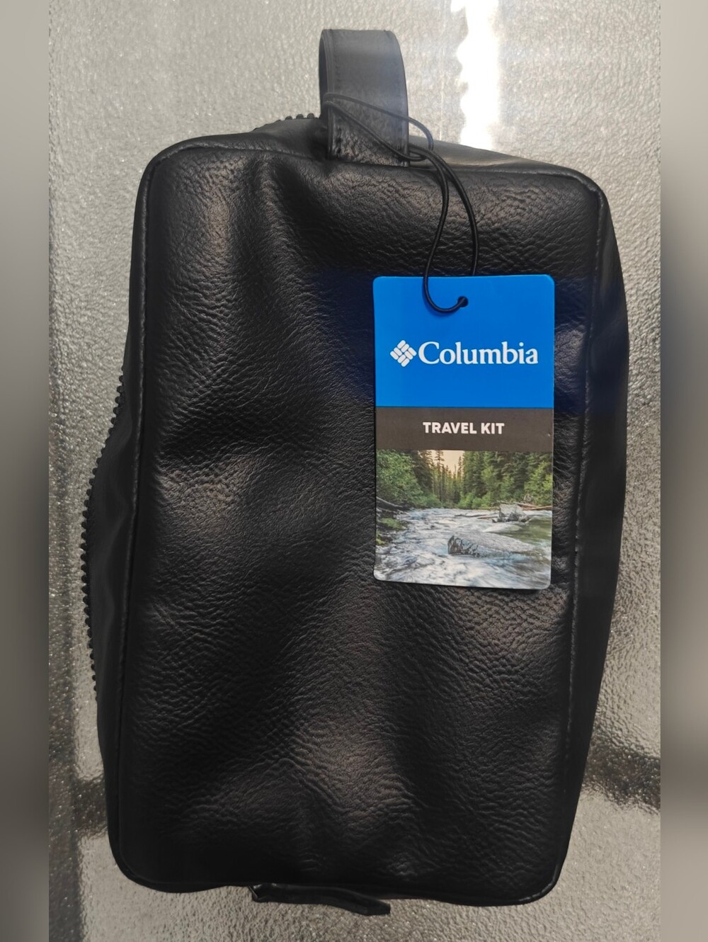 Columbia Black Travel Kit Toiletry Pouch with Hang Loop